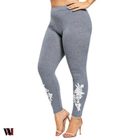 Plus Size Appliqued Jersey Leggings