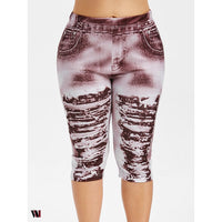 Plus Size 3D Ripped Jean Print Capri Leggings