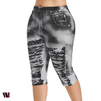 Plus Size 3D Ripped Jean Print Capri Leggings