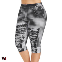 Plus Size 3D Ripped Jean Print Capri Leggings